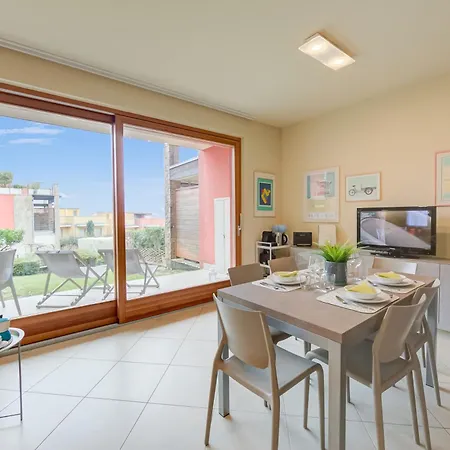 Appartement La Casa Di Gioia - Shared Pool & View - Happy